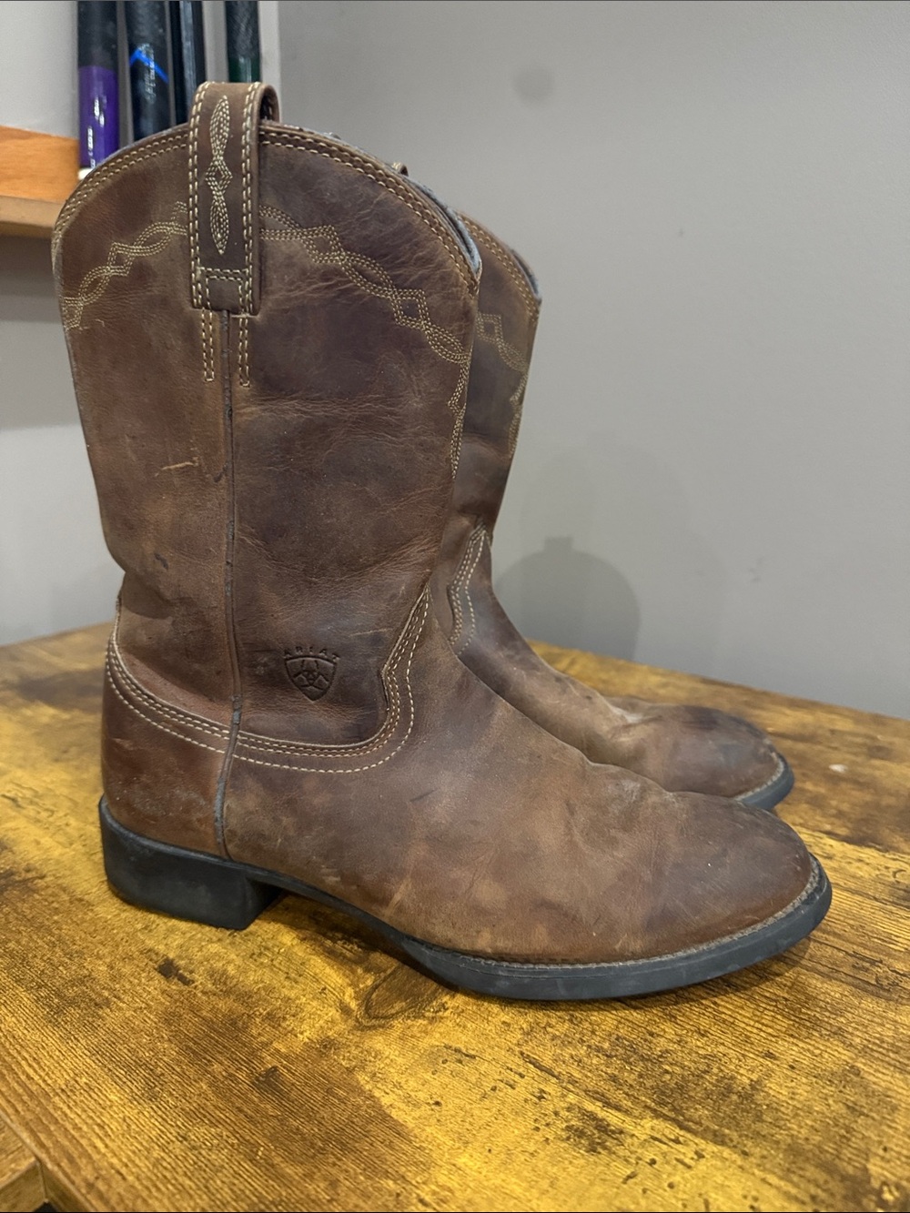 Ariat Brown Leather Western Pull-On Boots